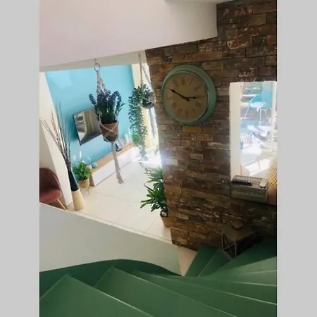 Maison De Ville Avec Jaccuzzi